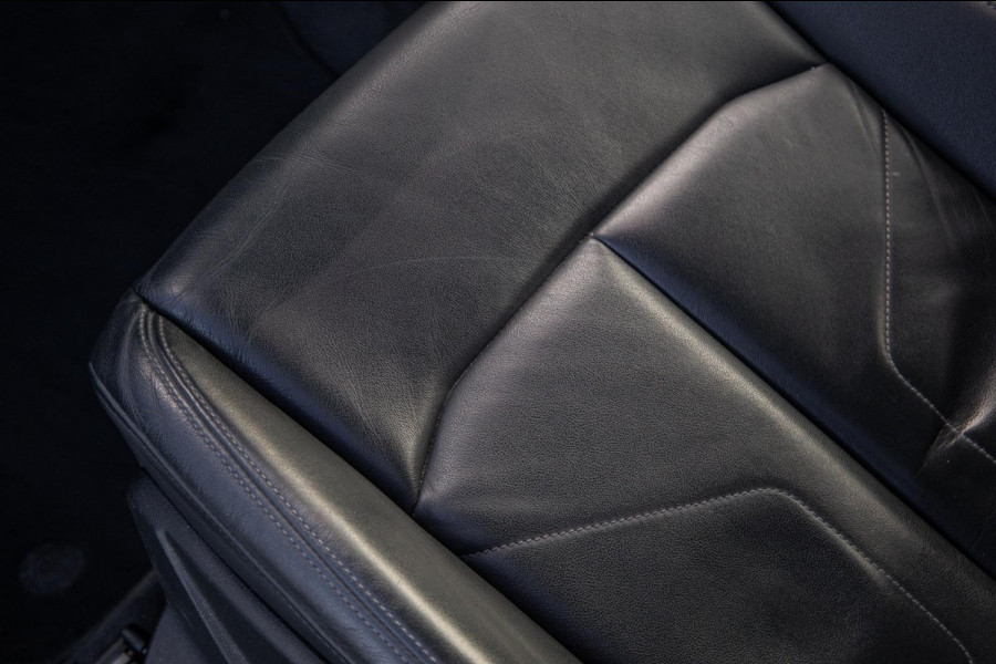 Audi Q3 45 TFSI e edition AUTOMAAT / PLUG IN HYBRID / STOELVERWARMING / LEER / VIRTUAL COCKPIT / CRUISE CONTROLE / DEALER ONDERHOUDEN