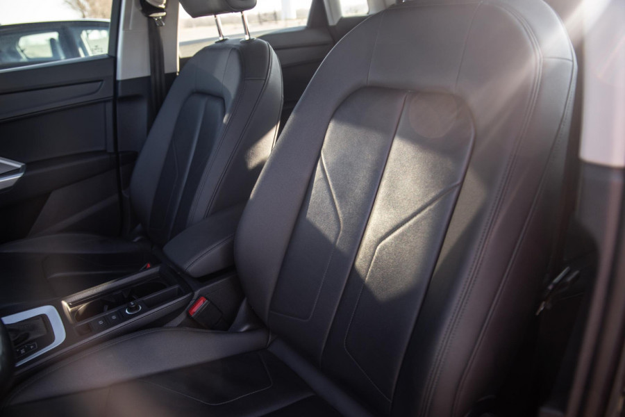 Audi Q3 45 TFSI e edition AUTOMAAT / PLUG IN HYBRID / STOELVERWARMING / LEER / VIRTUAL COCKPIT / CRUISE CONTROLE / DEALER ONDERHOUDEN