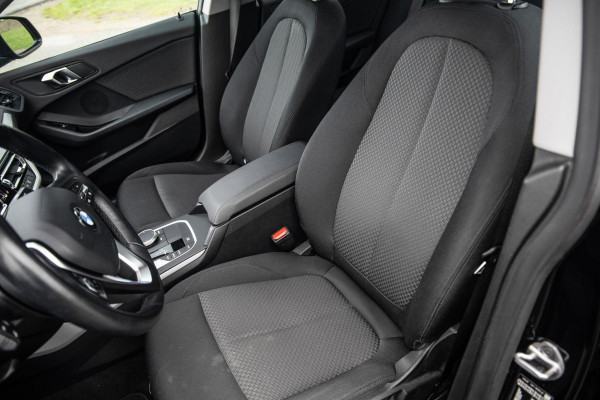 BMW 2 Serie Gran Coupé 218i Introduction Edition NAVI / CARPLAY / LED / AUTOMAAT / N.A.P