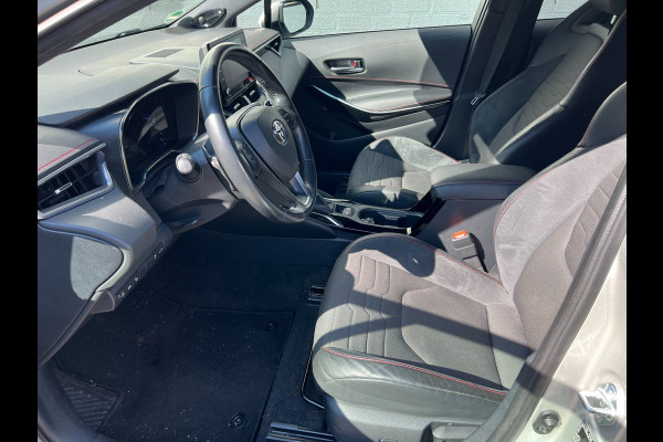 Toyota Corolla Touring Sports 2.0 Hybrid Executive JBL / Ned Auto / Trekhaak / 18 Inch / MCC / Gouda