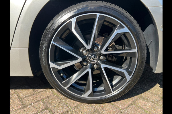 Toyota Corolla Touring Sports 2.0 Hybrid Executive JBL / Ned Auto / Trekhaak / 18 Inch / MCC / Gouda