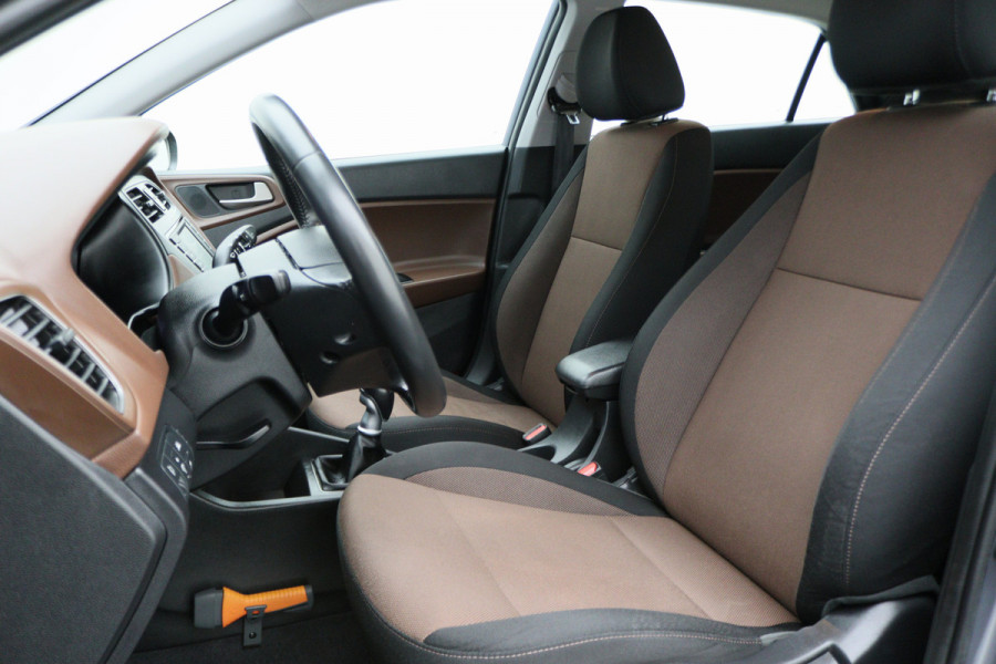 Hyundai i20 1.0 T-GDI Comfort Climate, Cruise, Camera, Navigatie, PDC, USB/AUX