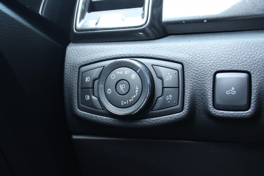 Ford Ranger 2.0 EcoBlue Wildtrak Supercab | Trekhaak 3500KG | Camera | Stoelverwarming | Climate Control | Navigatie | Cruise Control |