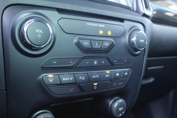 Ford Ranger 2.0 EcoBlue Wildtrak Supercab | Trekhaak 3500KG | Camera | Stoelverwarming | Climate Control | Navigatie | Cruise Control |