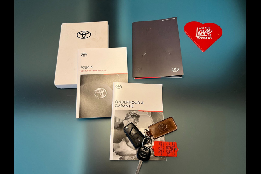 Toyota Aygo X 1.0 VVT-i MT Play / Camera / Car play / BTW auto / NAP / MCC / Gouda
