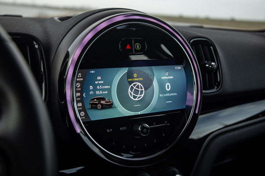 MINI Countryman 1.5 Cooper S E ALL4 Essential CAMERA / NAVI / CARPLAY / AIRCO / ZWART / STOELVERWARMING