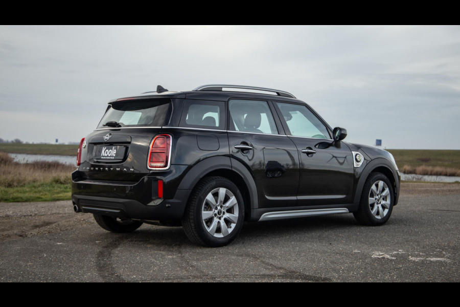 MINI Countryman 1.5 Cooper S E ALL4 Essential CAMERA / NAVI / CARPLAY / AIRCO / ZWART / STOELVERWARMING