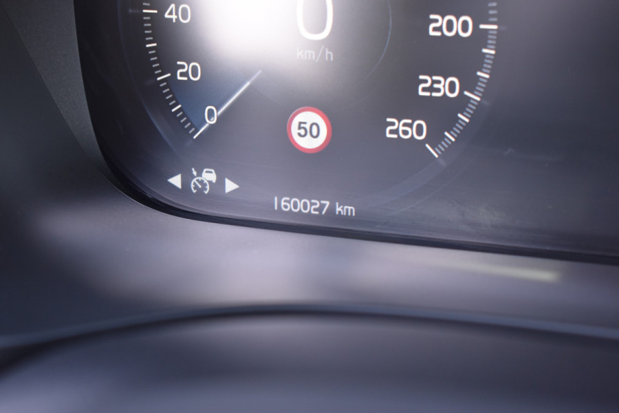 Volvo XC60 T8 AWD 390PK Plug-in Hybrid Inscription | Trekhaak | Panodak | Stoel-Stuur verwarming | ACC | All season |