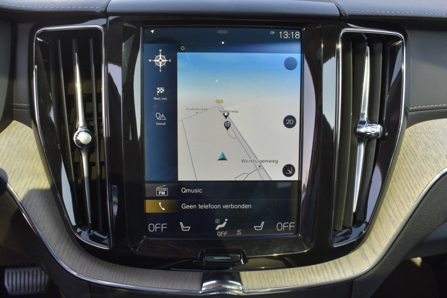 Volvo XC60 T8 AWD 390PK Plug-in Hybrid Inscription | Trekhaak | Panodak | Stoel-Stuur verwarming | ACC | All season |