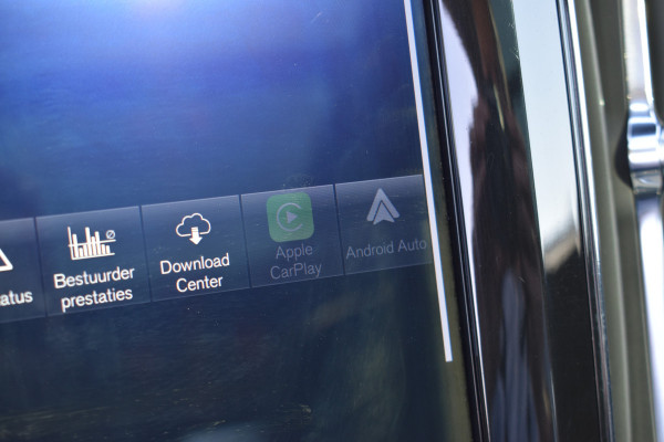 Volvo XC60 T8 AWD 390PK Plug-in Hybrid Inscription | Trekhaak | Panodak | Stoel-Stuur verwarming | ACC | All season |