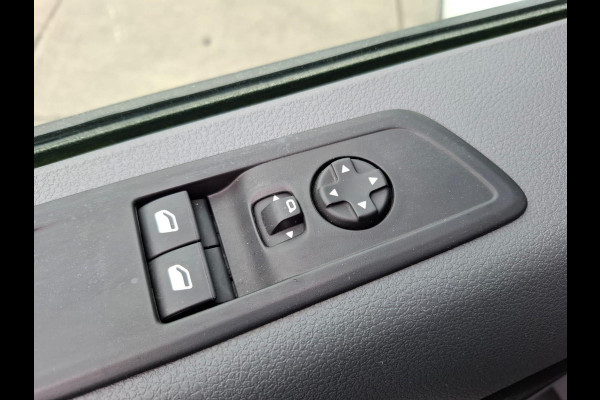 Peugeot Expert 231L 2.0 BlueHDI 180 Premium AUTOMAAT / AIRCO / CRUISE CONTROLE / TREKHAAK / L3H1