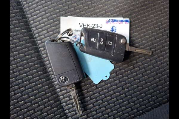 Volkswagen Transporter 2.0 TDI L2H1 30 DC VERLAAGD / SPOILERS IN KLEUR / AIRCO / CRUISE /  DUBBEL CABINE