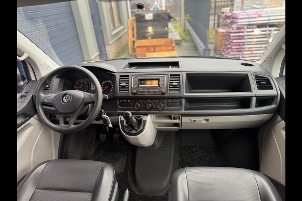 Volkswagen Transporter 2.0 TDI L2H1 Trendline DUBBEL CABINE / AIRCO / LEER / VERLAAGD / SPOILERS