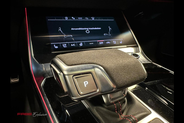 Audi RS6 4.0 TFSI quattro Dynamic Plus Nightvision Head-up Pano Keramisch B&O 3D Soft Close