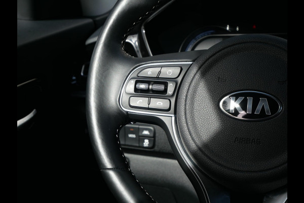 Kia e-Niro DynamicPlusLine 64 kWh | Schuif/kantel dak | Adaptief | Stoel/stuurverwarming | Navi | Camera |
