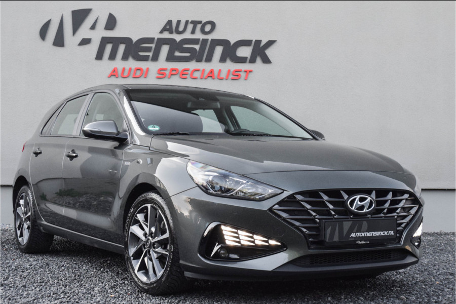 Hyundai i30 1.0 T-GDi MHEV Comfort Smart / Cruise Control/ Touch Navigatie/ Phonebox/ Verwarmbare stoelen/ 100kW (136PK)