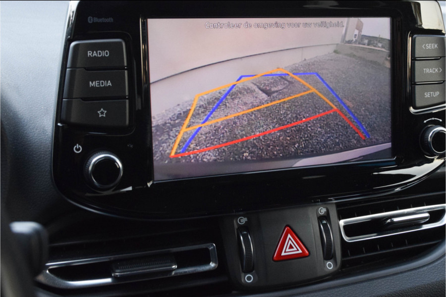 Hyundai i30 1.0 T-GDi MHEV Comfort Smart / Cruise Control/ Touch Navigatie/ Phonebox/ Verwarmbare stoelen/ 100kW (136PK)