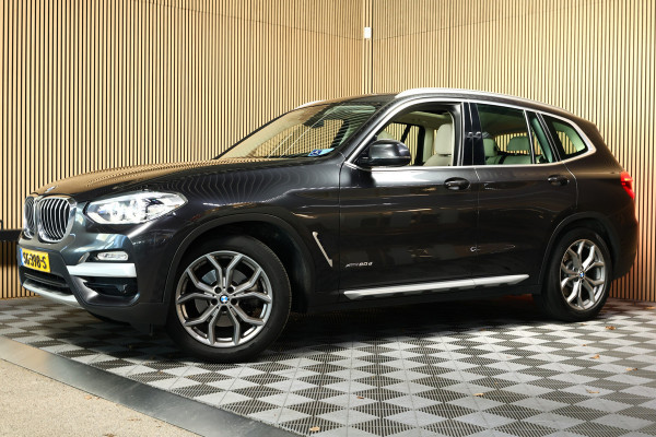 BMW X3 xDrive20d AUT Executive PANO LEDER NAV FULL-LED PDC "18