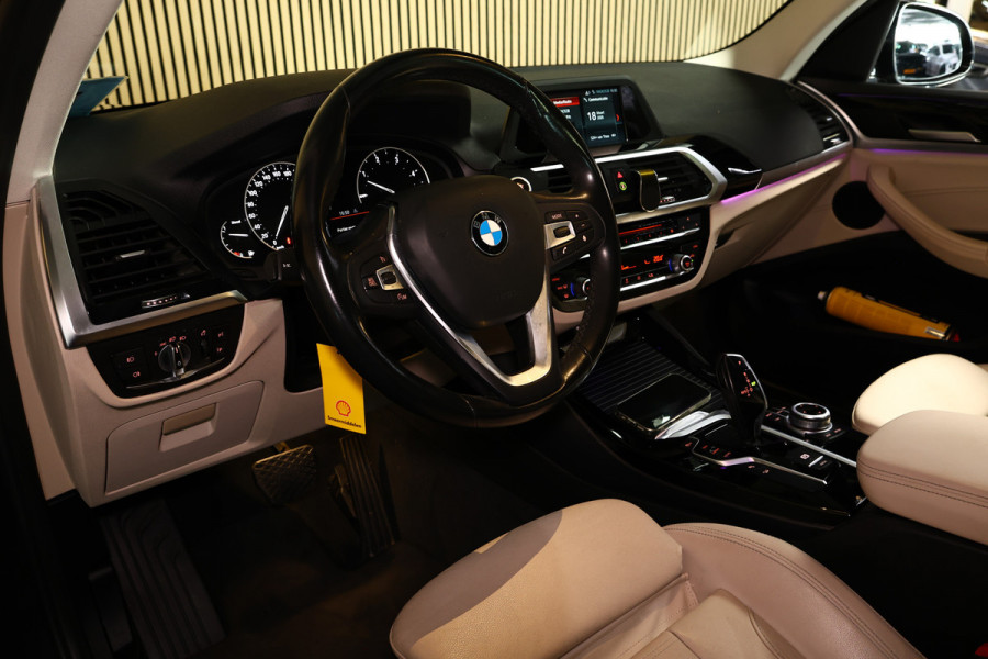 BMW X3 xDrive20d AUT Executive PANO LEDER NAV FULL-LED PDC "18