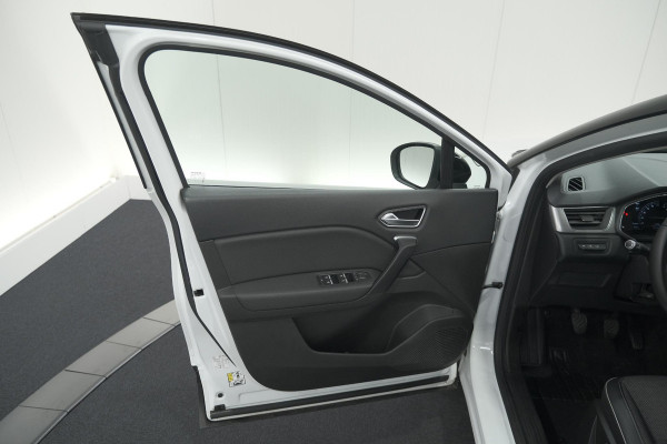 Renault Captur TCe 130 Intens | Trekhaak | Camera | Parkeersensoren | Trekhaak