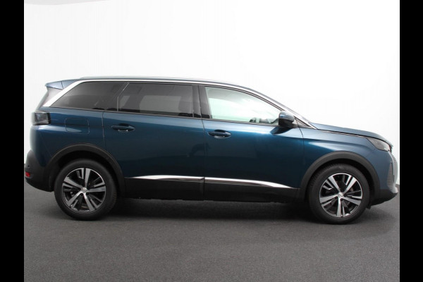 Peugeot 5008 1.2 PureTech 130pk Automaat Allure Pack 7-zits | Navigatie | Apple Carplay/Android Auto | Climate Control | Cruise Control | Virtual cockpit | PDC VA + Camera | Zonneschermen achter | Keyless Go | Full LED  18” LM Velgen
