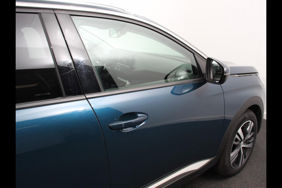 Peugeot 5008 1.2 PureTech 130pk Automaat Allure Pack 7-zits | Navigatie | Apple Carplay/Android Auto | Climate Control | Cruise Control | Virtual cockpit | PDC VA + Camera | Zonneschermen achter | Keyless Go | Full LED  18” LM Velgen