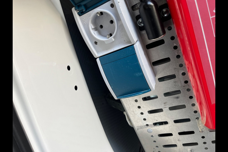 Volkswagen Transporter Servicewagen DSG Automaat 2.0 TDI 150pk L1H1 Comfortline, Sortimo Inrichting , Standkachel, RIJKLAARPRIJS!