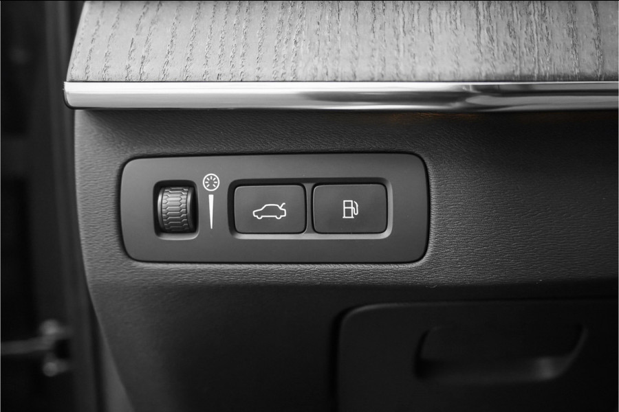 Volvo XC90 2.0 T8 Recharge AWD Inscription Pano Luchtvering Bowers&Wilkins 22"
