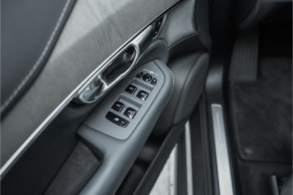 Volvo XC90 2.0 T8 Recharge AWD Inscription Pano Luchtvering Bowers&Wilkins 22"