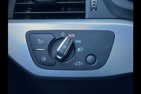 Audi A5 Coupé 40 TFSI Design Pro Line Plus Navi Camera Carplay