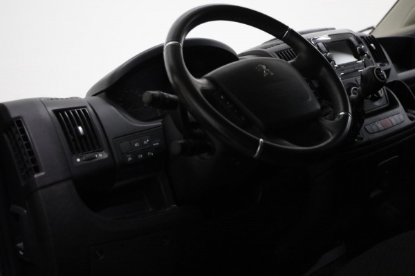 Peugeot Boxer 2.2 BlueHDi L3/H2 GRIJS 165PK LED IMPERIAAL NAVI AIRCO CRUISE CONTROL PDC LEASE V/A € 98,- pm INRUIL MOG