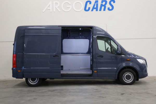 Mercedes-Benz Sprinter 314 CDI L2/H2 GRIJS CAMERA BLIS CLIMA MBUX CRUISE CONTROL NAVI 2020 LEASE v/a € 174,- p.m.