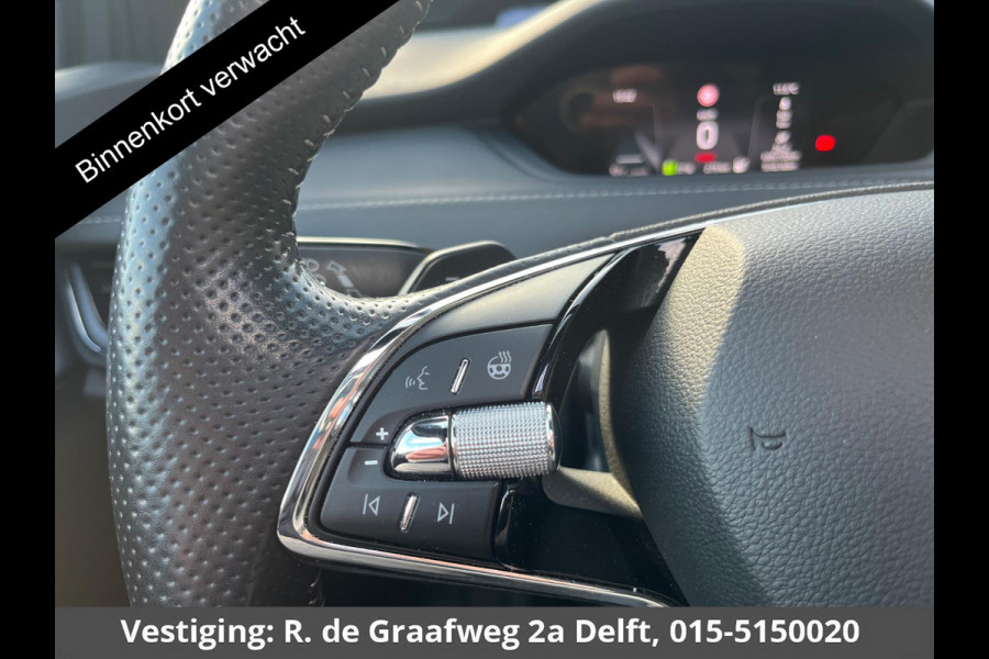 Škoda ENYAQ iV 80 Sportline SOH 91% | Schuif-/Kanteldak | Navigatie | Camera |