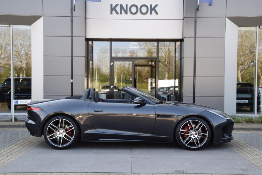 Jaguar F-Type 2.0T Chequered Flag