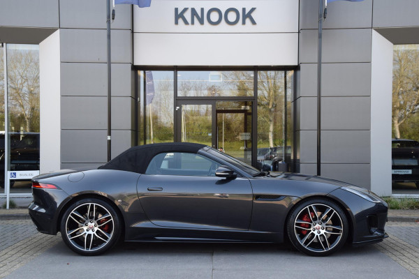 Jaguar F-Type 2.0T Chequered Flag