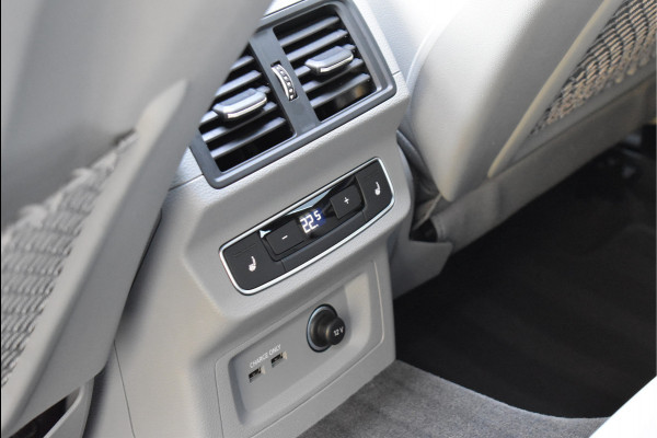 Audi Q5 Sportback 55 TFSI e S-Line 367 Pk Pano Lucht 360 Camera Oled Massage Vol Leder Matrix Led Trekhaak SQ5