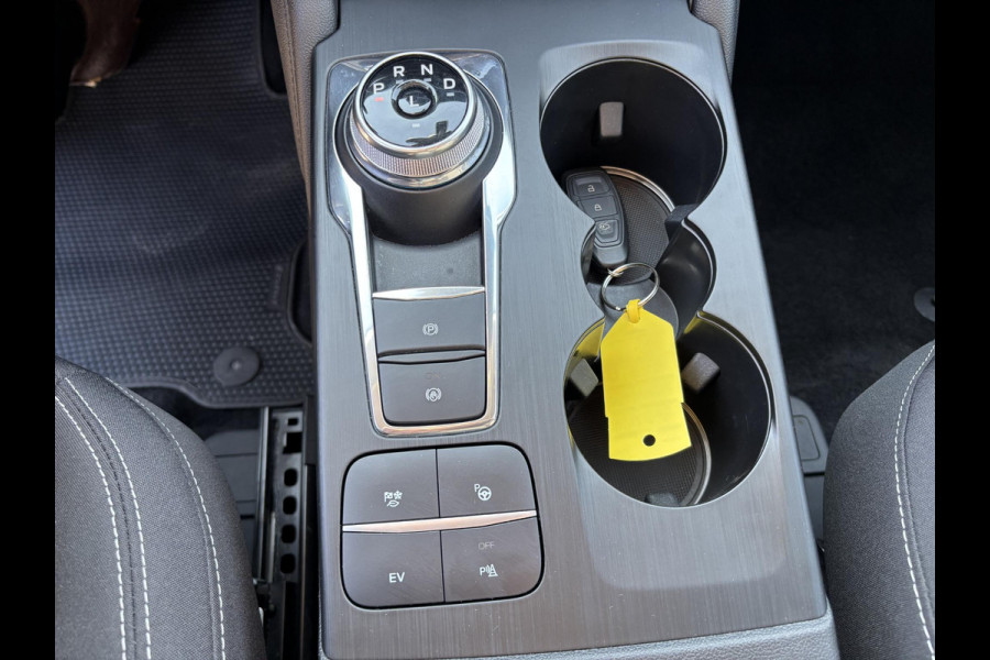 Ford Kuga 2.5 PHEV Titanium 225pk Afneembare Trekhaak | Adaptieve Cruise | Winterpack | Dodehoeksensoren | Elektrische Achterklep | Dealeronderhouden