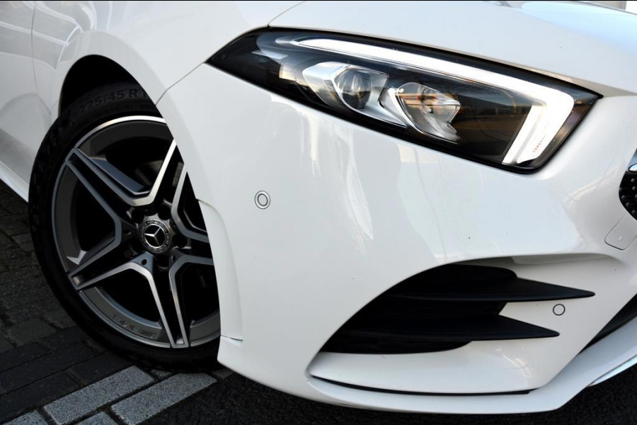 Mercedes-Benz A-Klasse 200 AMG PDC+CAM/LEER/NAVI/AMG18/PANO