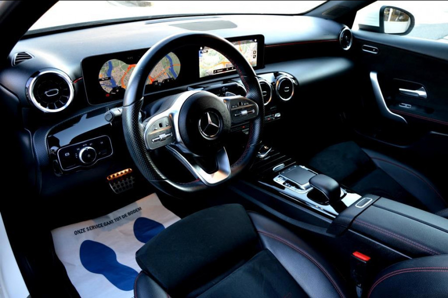 Mercedes-Benz A-Klasse 200 AMG PDC+CAM/LEER/NAVI/AMG18/PANO