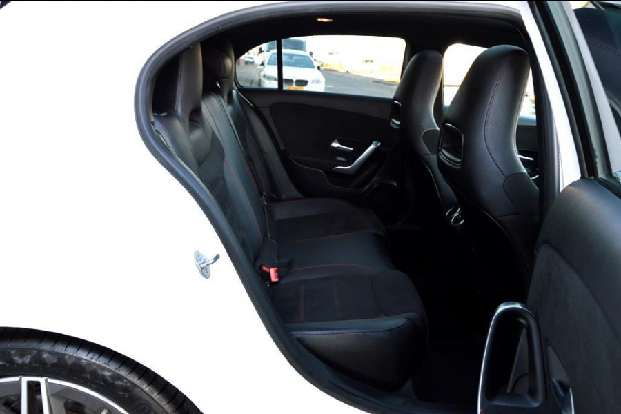 Mercedes-Benz A-Klasse 200 AMG PDC+CAM/LEER/NAVI/AMG18/PANO