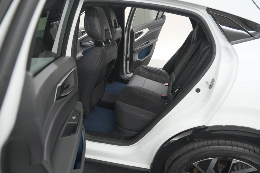 Renault Rafale 1.2 E-Tech full hybrid 200 Esprit Alpine | 360 Camera | Adaptieve Cruise Control | Stoelen Pakket | Elektronische Achterklep