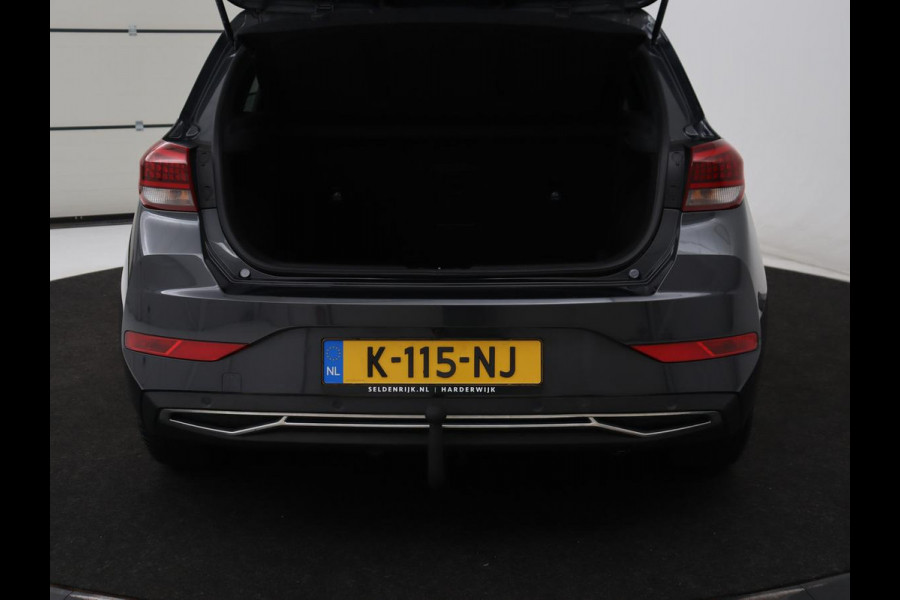 Hyundai i30 1.5 T-GDi MHEV Premium | Stoelventilatie | Leder | Trekhaak | Camera | Carplay | Stoelverwarming | Keyless | Full LED | Navigatie | Cruise control | Dodehoek detectie | Climate control