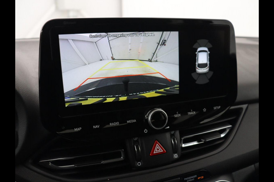 Hyundai i30 1.5 T-GDi MHEV Premium | Stoelventilatie | Leder | Trekhaak | Camera | Carplay | Stoelverwarming | Keyless | Full LED | Navigatie | Cruise control | Dodehoek detectie | Climate control