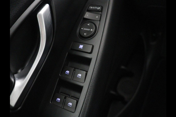 Hyundai i30 1.5 T-GDi MHEV Premium | Stoelventilatie | Leder | Trekhaak | Camera | Carplay | Stoelverwarming | Keyless | Full LED | Navigatie | Cruise control | Dodehoek detectie | Climate control