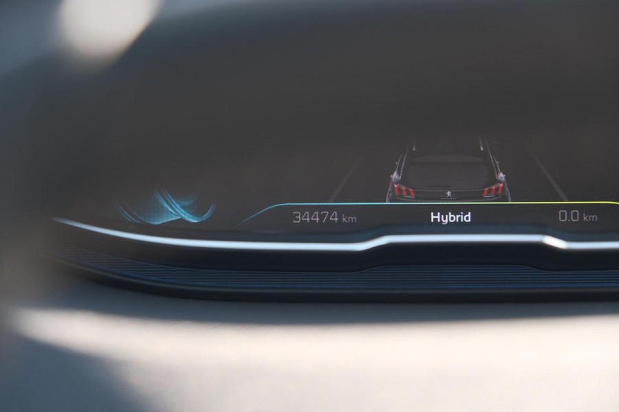 Peugeot 3008 1.6 HYbrid 225 Blue Lease Allure | Camera | Adaptieve Cruise Control | Dodehoekdetectie | Allseason Banden