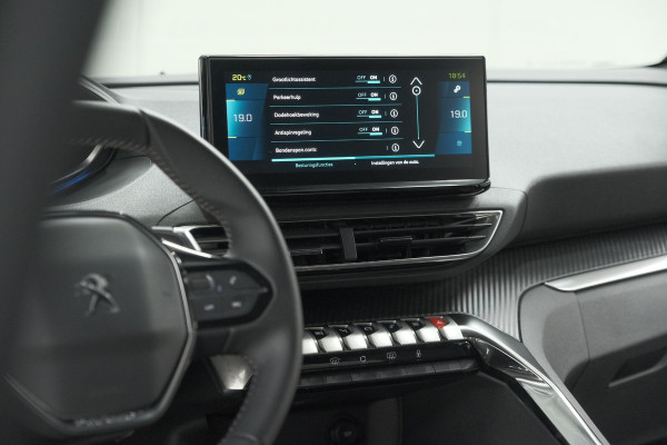 Peugeot 3008 1.6 HYbrid 225 Blue Lease Allure | Camera | Adaptieve Cruise Control | Dodehoekdetectie | Allseason Banden