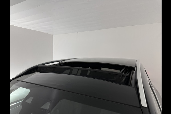 Mercedes-Benz Glb 200 Business Solution Luxury (INCL-BTW) *PANO | LEATHER | FULL-LED | AMBIENTLIGHT | HEATED-SPORTSEATS | WIDESCREEN-DIGICOCKPIT | DAB+ | NAVI-FULLMAP | CAMERA | PRIVACYGLASS | LANE-ASSIST | DYNAMIC-SELECT | 18'