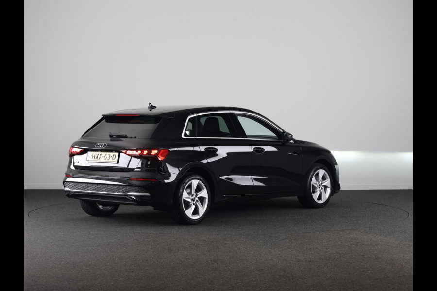 Audi A3 Sportback 40 TFSI e Advanced edition 204 pk S-tronic | Verlengde garantie | Navigatie | Parkeersensoren (Park assist) | Achteruitrijcamera | Adaptieve cruise control | Stoelverwarming |