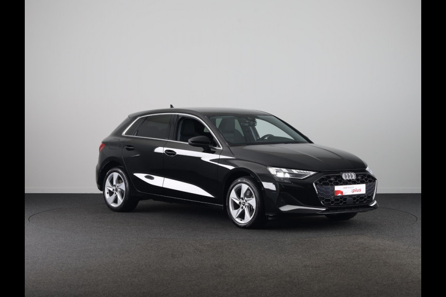Audi A3 Sportback 40 TFSI e Advanced edition 204 pk S-tronic | Verlengde garantie | Navigatie | Parkeersensoren (Park assist) | Achteruitrijcamera | Adaptieve cruise control | Stoelverwarming |
