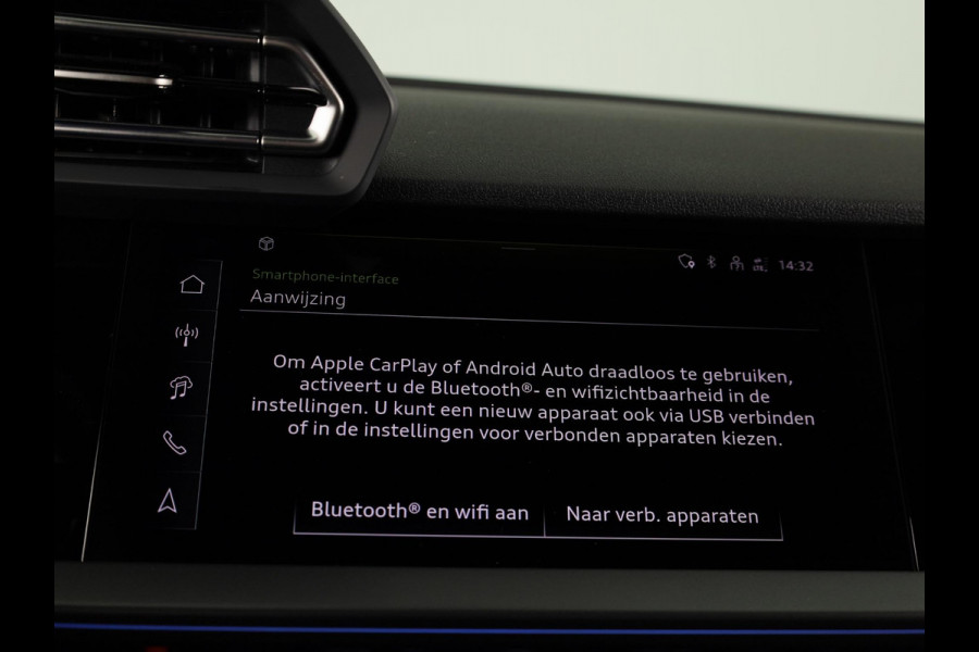 Audi A3 Sportback 40 TFSI e Advanced edition 204 pk S-tronic | Verlengde garantie | Navigatie | Parkeersensoren (Park assist) | Achteruitrijcamera | Adaptieve cruise control | Stoelverwarming |